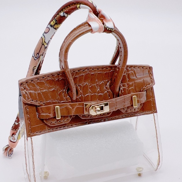 Chic Multi-Use Mini Bag Charm Perfect for Keys, AirPods,Makeup Essentials - Picture 5 of 12